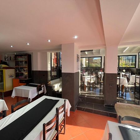 Hotel Bar Restaurant Mete Peshkepi Εξωτερικό φωτογραφία