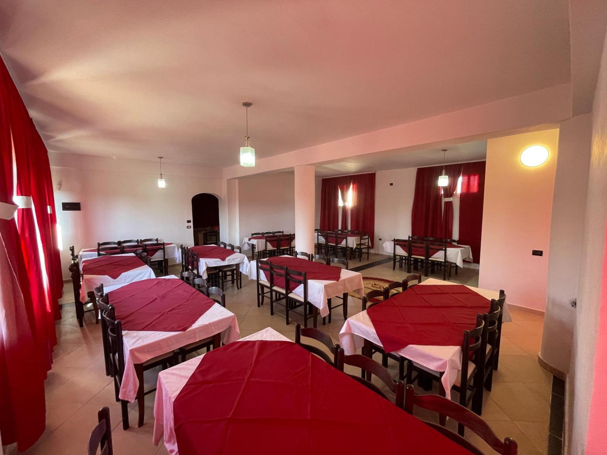 Hotel Bar Restaurant Mete Peshkepi Εξωτερικό φωτογραφία